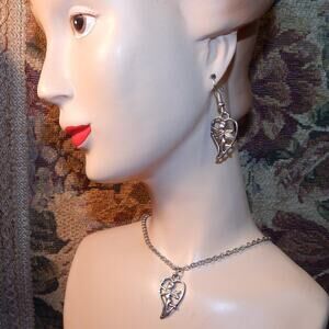 Vintage Cupids Heart Necklace & Earrings Set